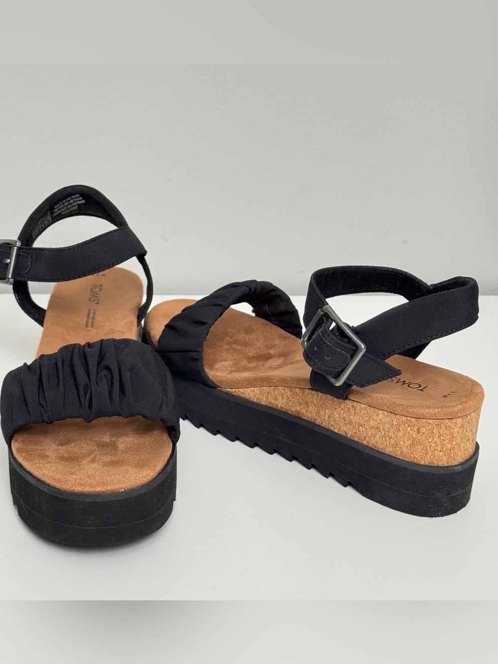 TOMS Diana Stretch Platform Wedge Sandals Black Ruched 8.5M